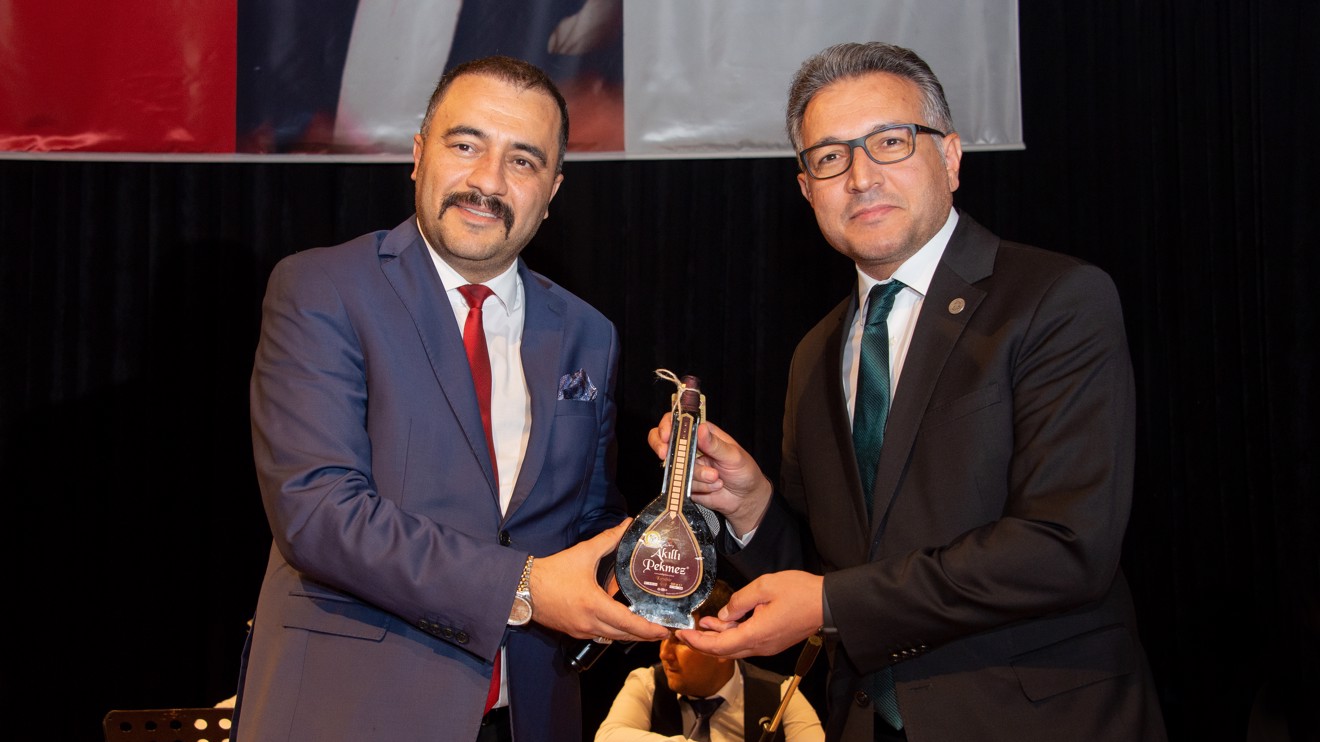 Selçuk Üniversitesinde halk ozanı Neşet Ertaş’ı anma programı